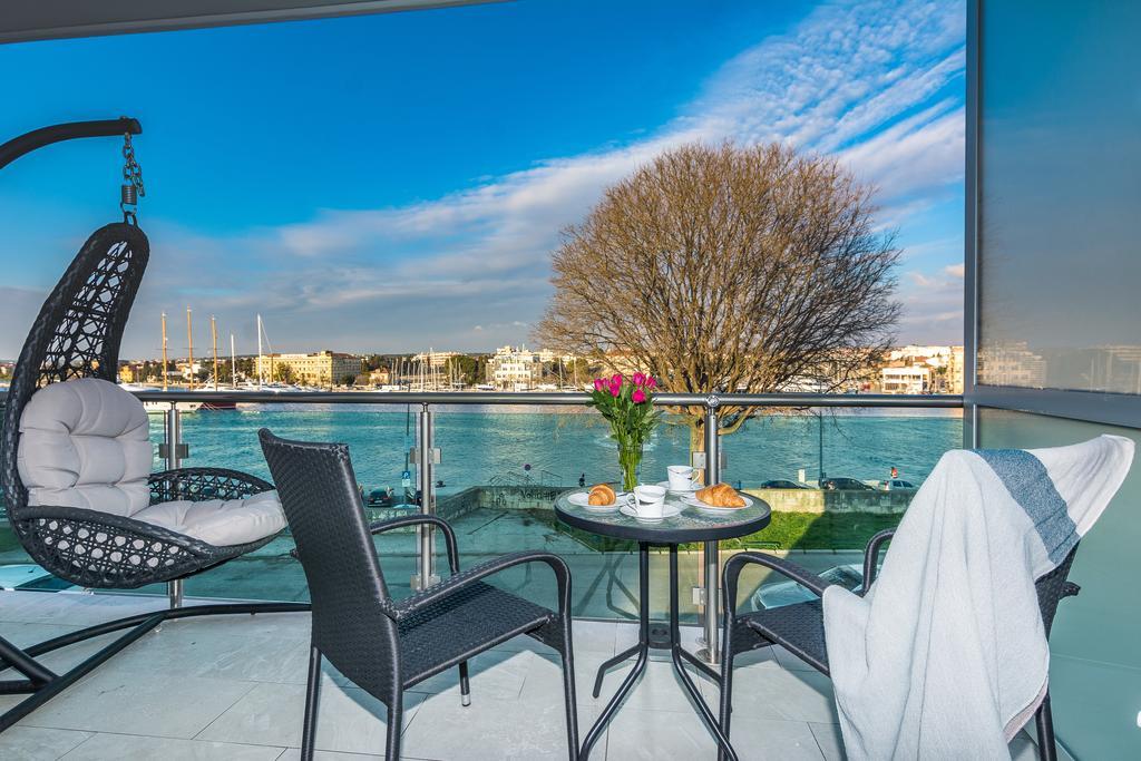 Lavender Apt. W. Balcony In Old Town Zadar Exterior photo