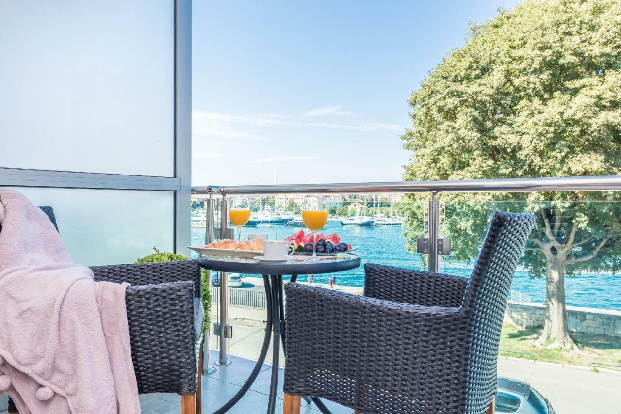 Lavender Apt. W. Balcony In Old Town Zadar Exterior photo